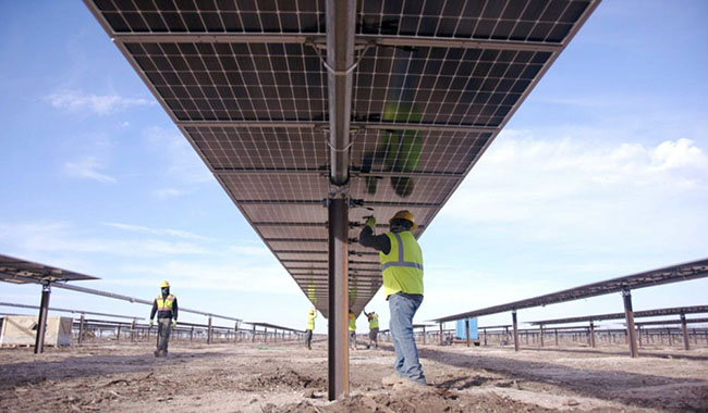 U.S. Developers Aggressively Building 25 GW of Solar
